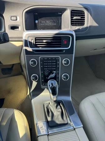 2016 Volvo S60 2nd Gen - Image 10 of 18