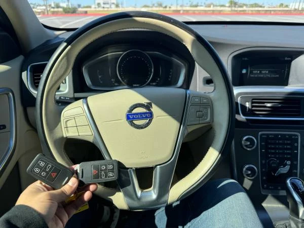 2016 Volvo S60 2nd Gen - Image 11 of 18