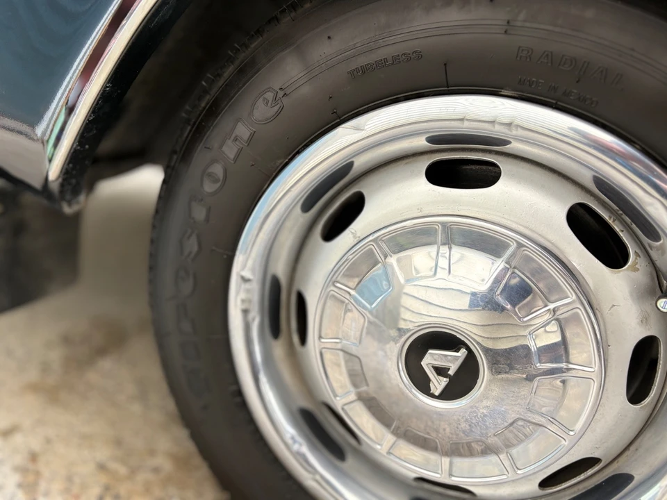 1970 Volvo 200 Series - Image 13 of 24