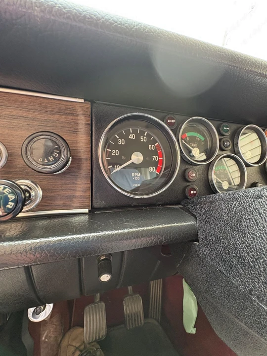 1970 Volvo 200 Series - Image 9 of 24