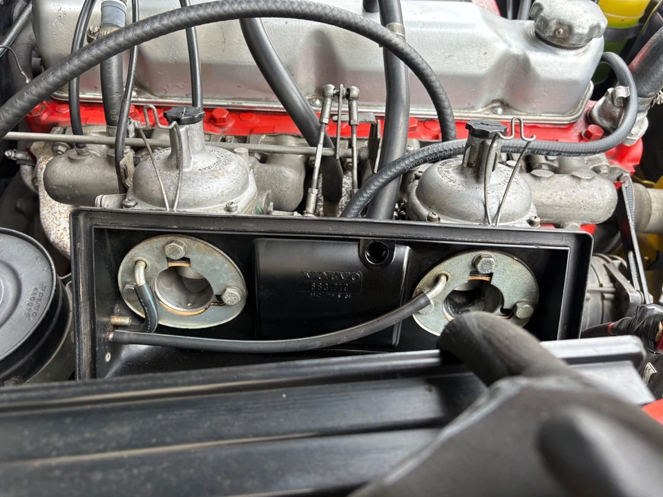 1970 Volvo 200 Series - Image 14 of 24
