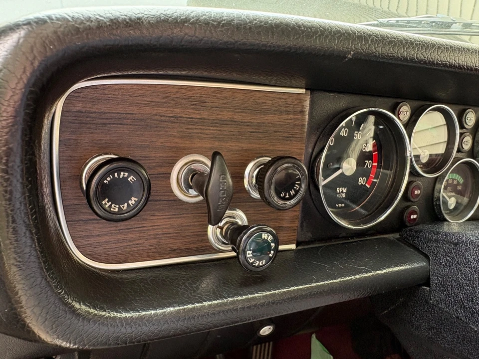 1970 Volvo 200 Series - Image 11 of 24