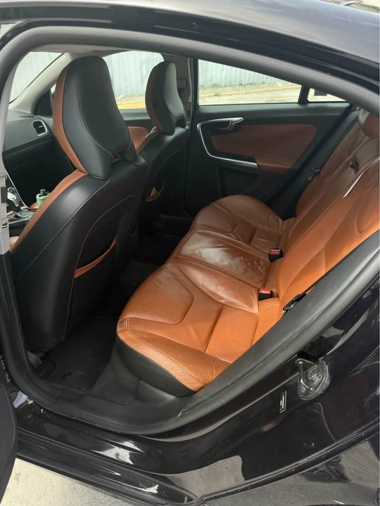 Volvo S60 - Image 3 of 10