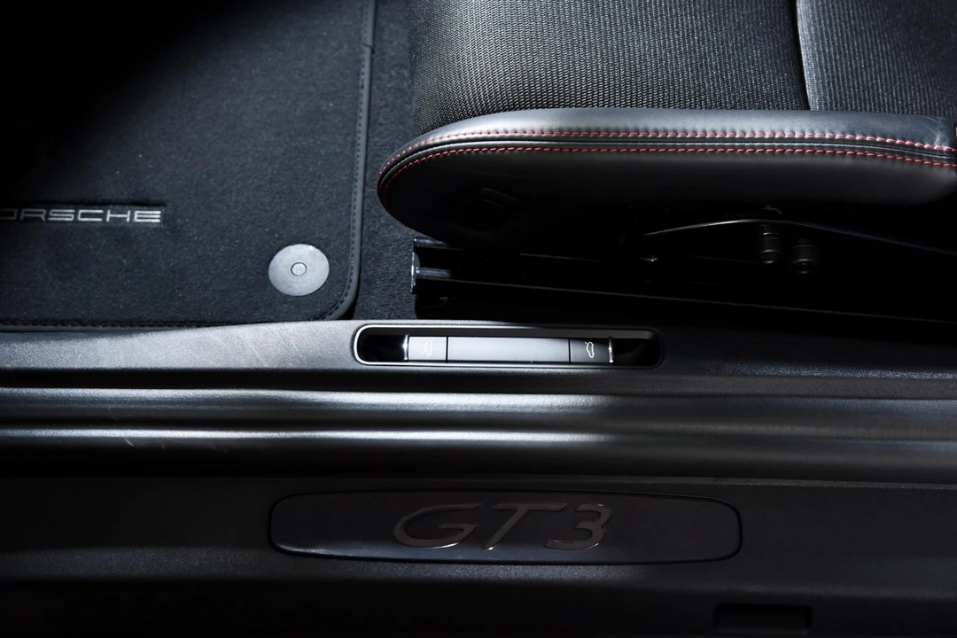 2018 Porsche 991 GT3 - Image 24 of 31
