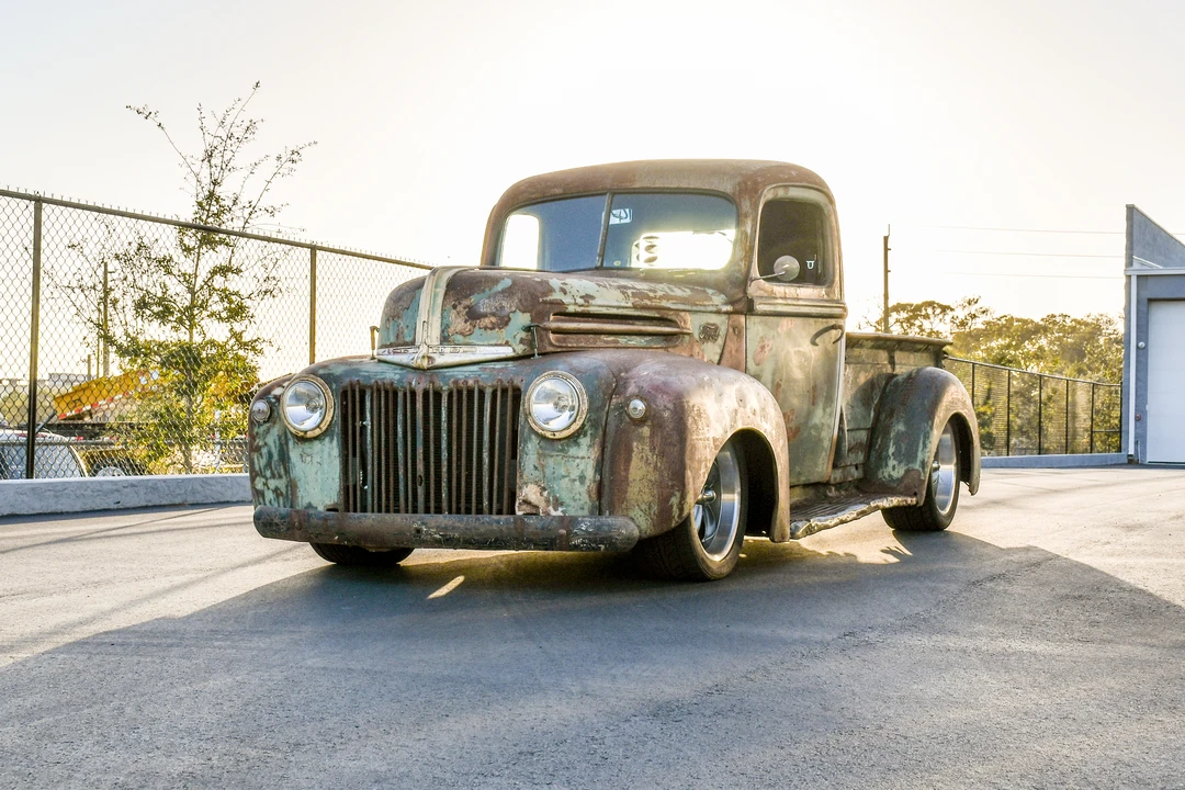 1946 Ford Pickup (1940-1947) - Image 2 of 31