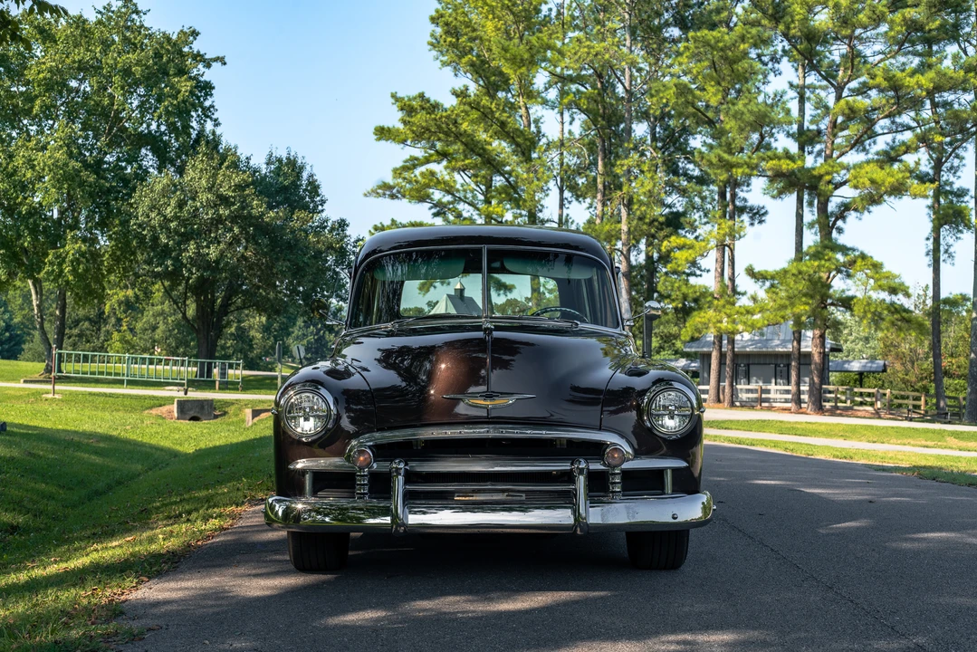1950 Chevrolet Special & Deluxe & Fleetline - Image 2 of 31
