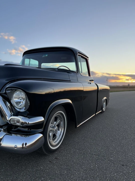 1958 Chevrolet Task Force - Image 15 of 31