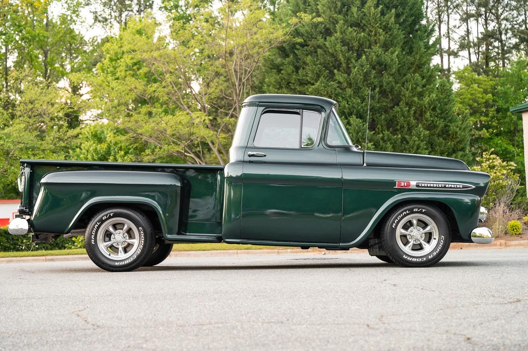 1958 Chevrolet Task Force - Image 16 of 31