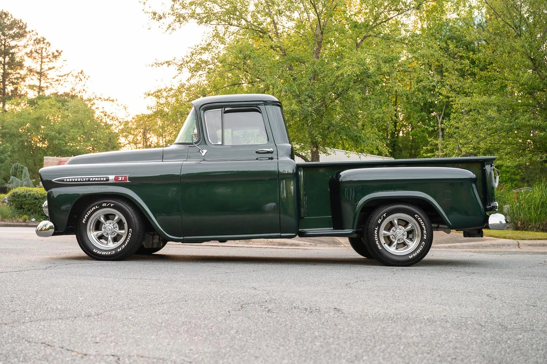 1958 Chevrolet Task Force - Image 28 of 31
