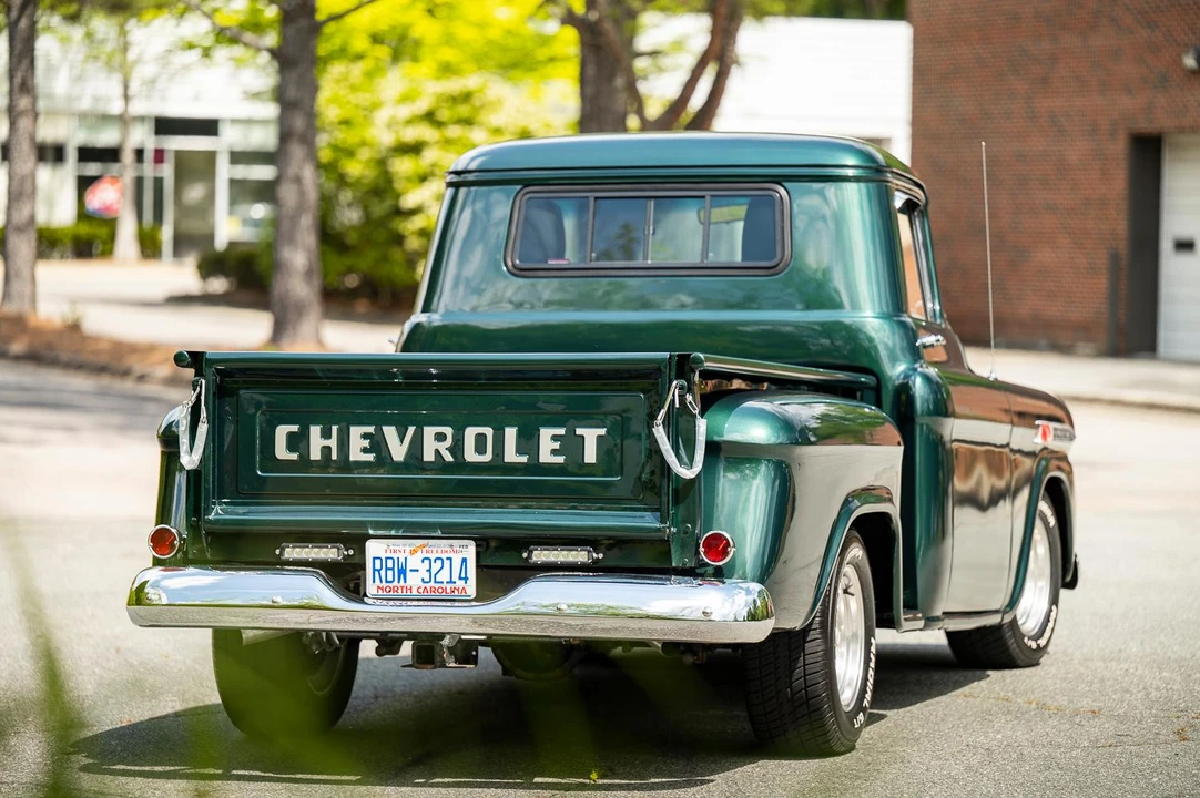 1958 Chevrolet Task Force - Image 22 of 31