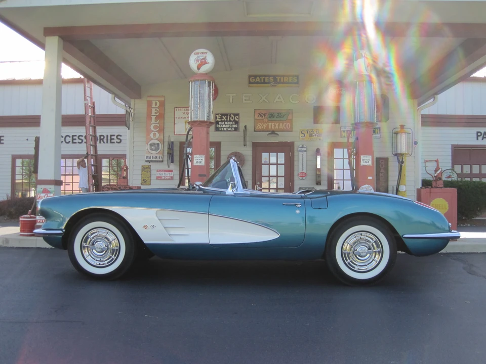1958 Chevrolet Corvette C1 - Image 3 of 31