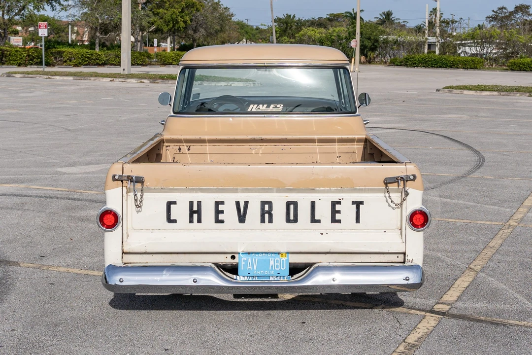 1959 Chevrolet Task Force - Image 7 of 31