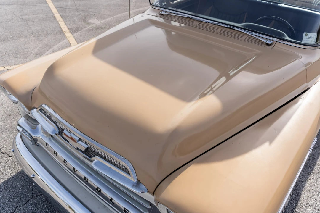 1959 Chevrolet Task Force - Image 21 of 31
