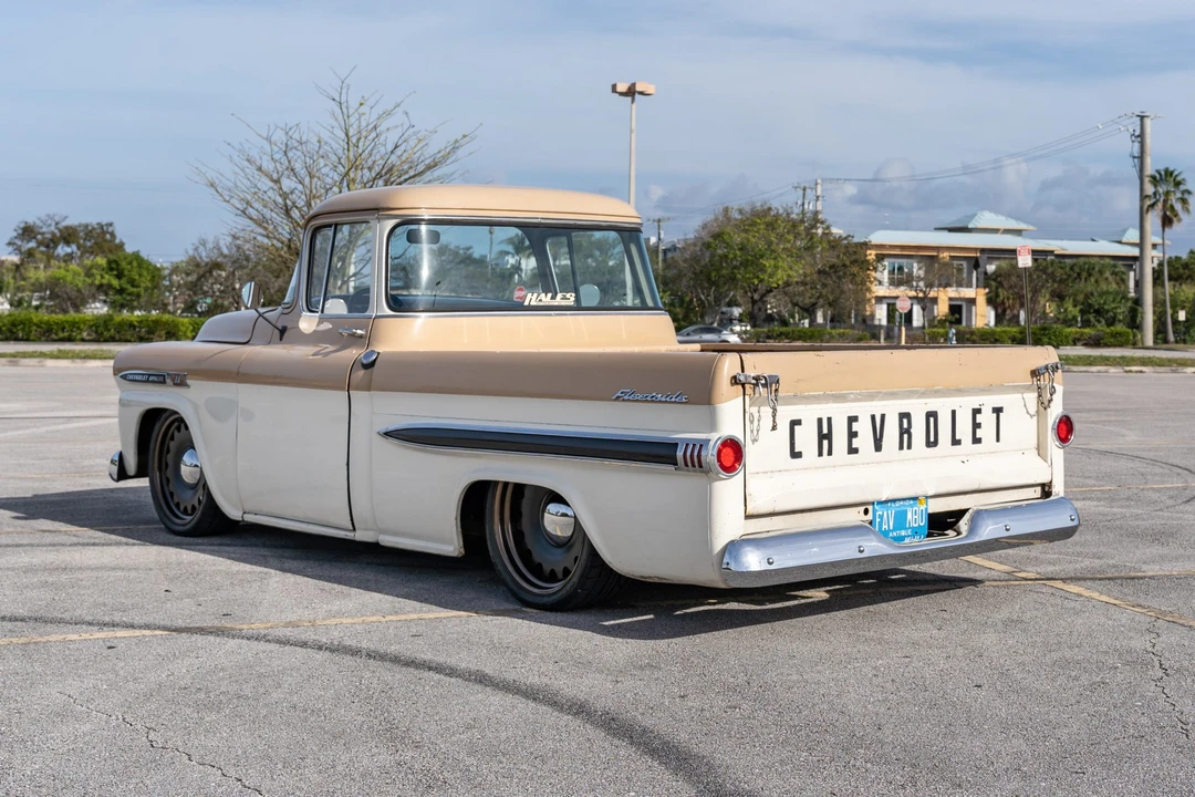 1959 Chevrolet Task Force - Image 8 of 31