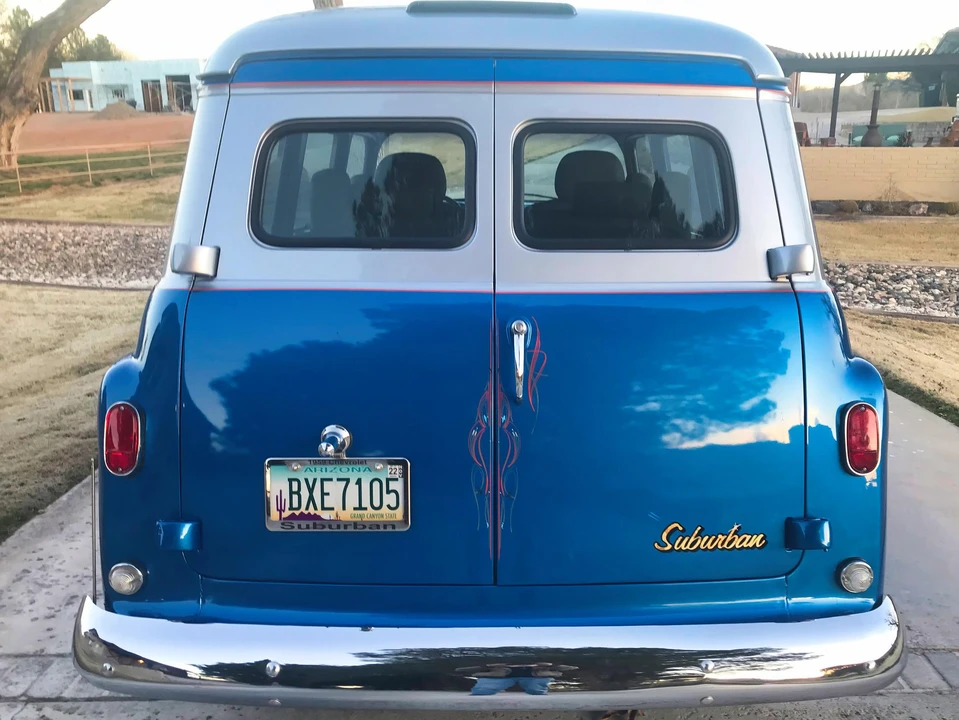 1959 Chevrolet Suburban 4th Gen - Image 6 of 31