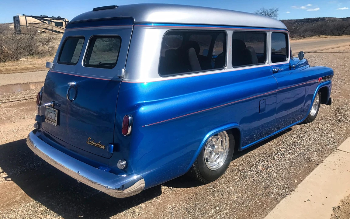 1959 Chevrolet Suburban 4th Gen - Image 5 of 31