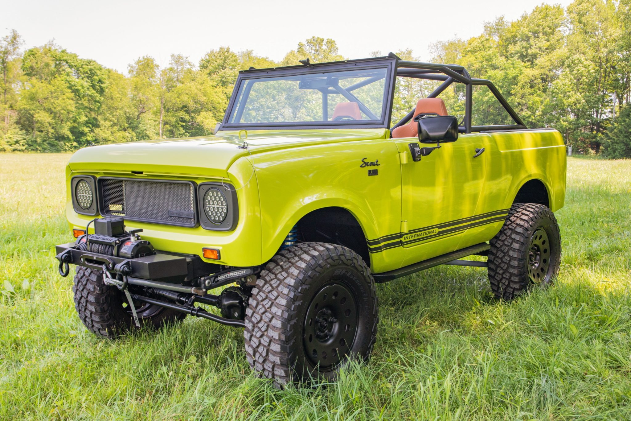 Vortec-Powered 1964 International Harvester Scout 80