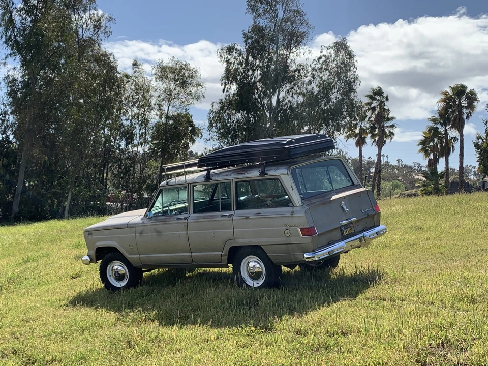 1964 Jeep SJ Wagoneer - Image 7 of 31