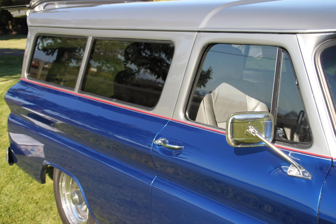 1965 Chevrolet Suburban 5th Gen - Image 18 of 31