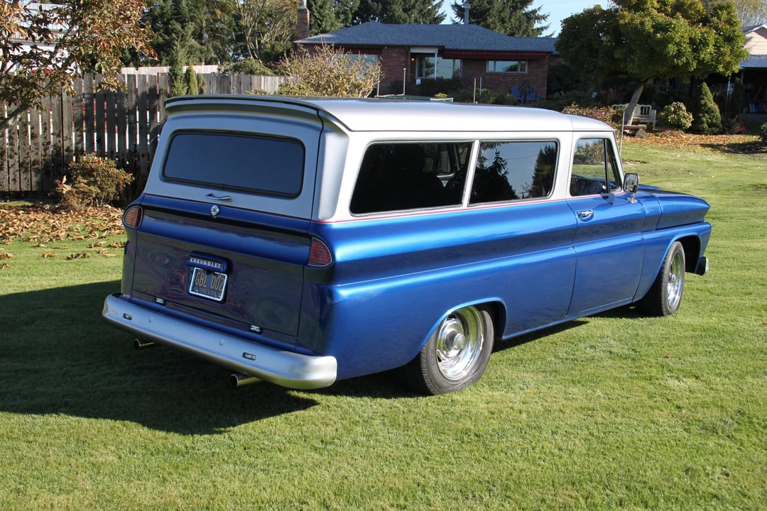 1965 Chevrolet Suburban 5th Gen - Image 11 of 31
