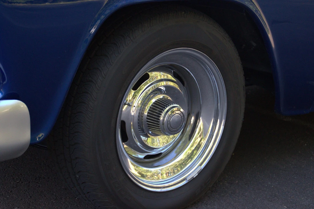 1965 Chevrolet Suburban 5th Gen - Image 24 of 31