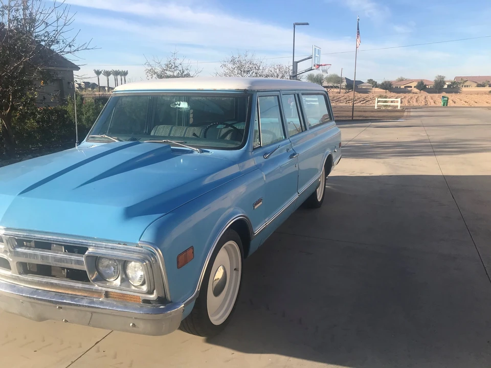 1968 GMC Suburban 6th Gen - Image 19 of 31