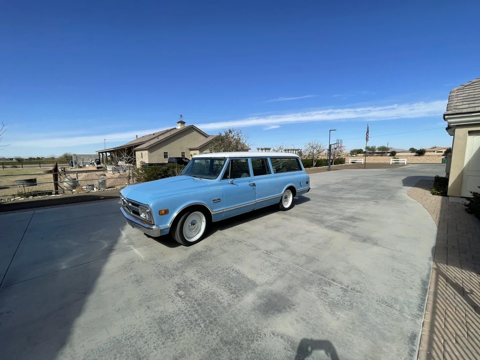 1968 GMC Suburban 6th Gen - Image 3 of 31