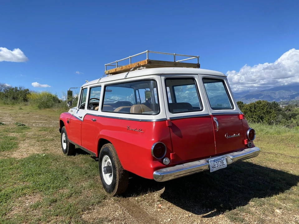 1968 International Harvester Travelall - Image 18 of 31