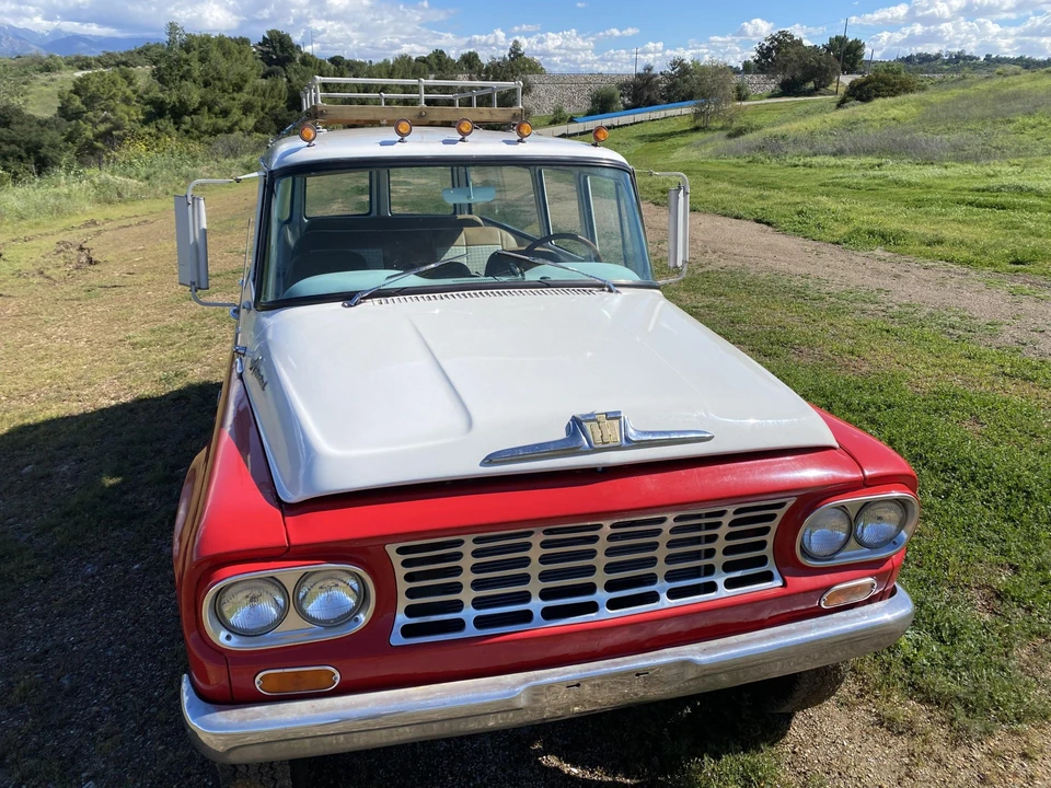1968 International Harvester Travelall - Image 3 of 31