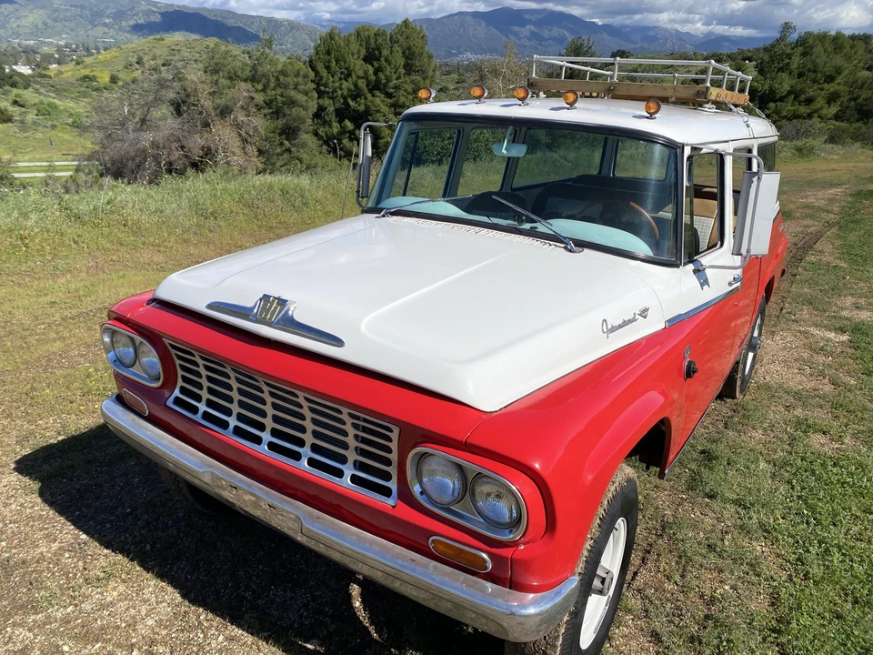 1968 International Harvester Travelall - Image 9 of 31