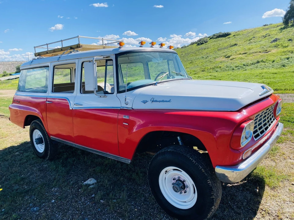1968 International Harvester Travelall - Image 24 of 31