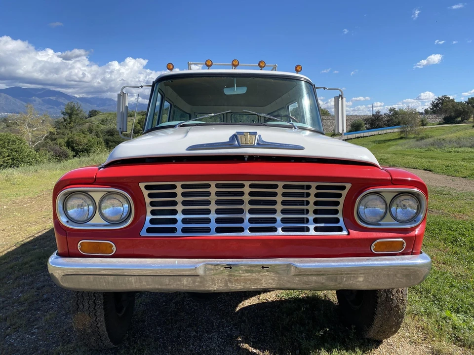 1968 International Harvester Travelall - Image 6 of 31