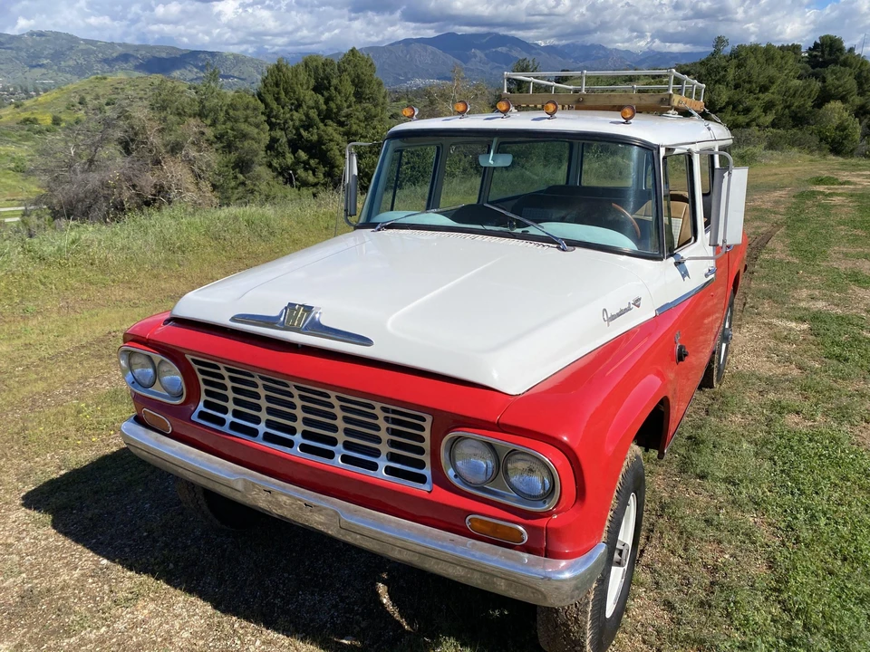 1968 International Harvester Travelall - Image 8 of 31
