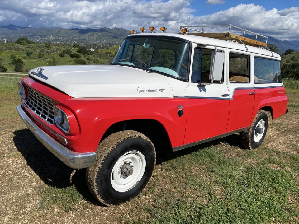 1968 International Harvester Travelall - Image 28 of 31