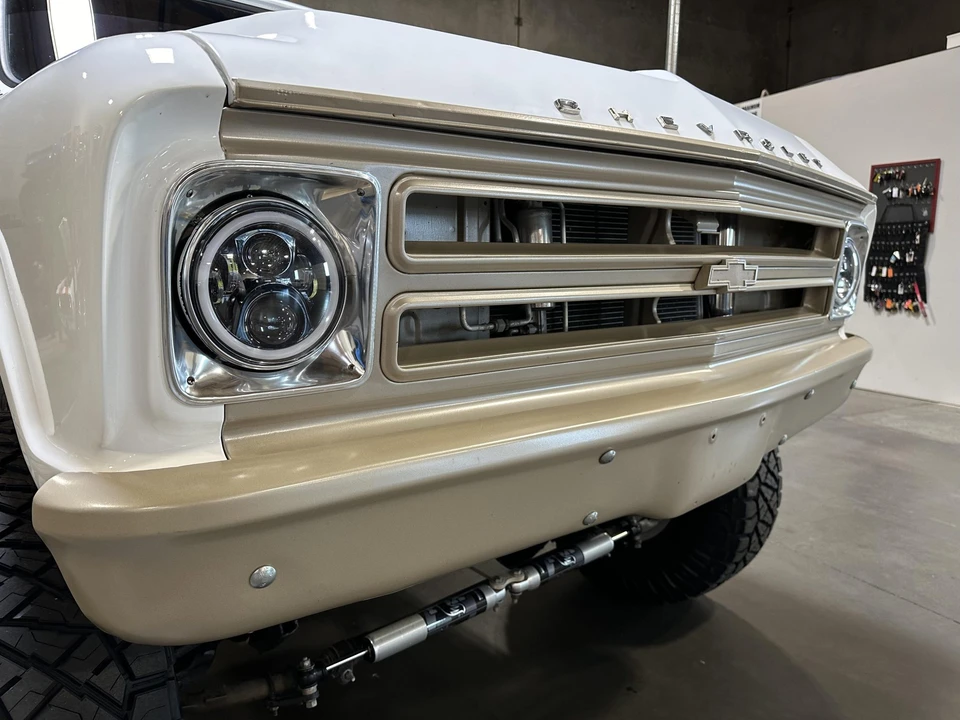1969 Chevrolet Suburban 6th Gen - Image 29 of 31