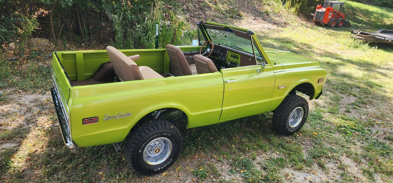 1970 GMC Jimmy 1st Gen - Image 19 of 31