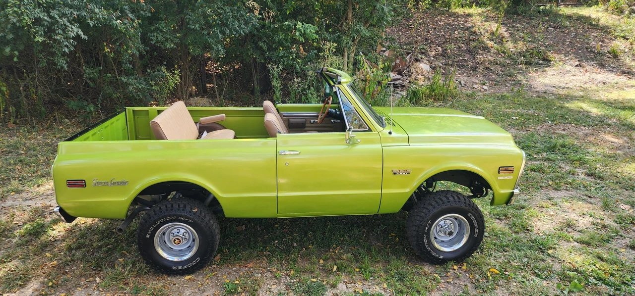 1970 GMC Jimmy 1st Gen - Image 22 of 31
