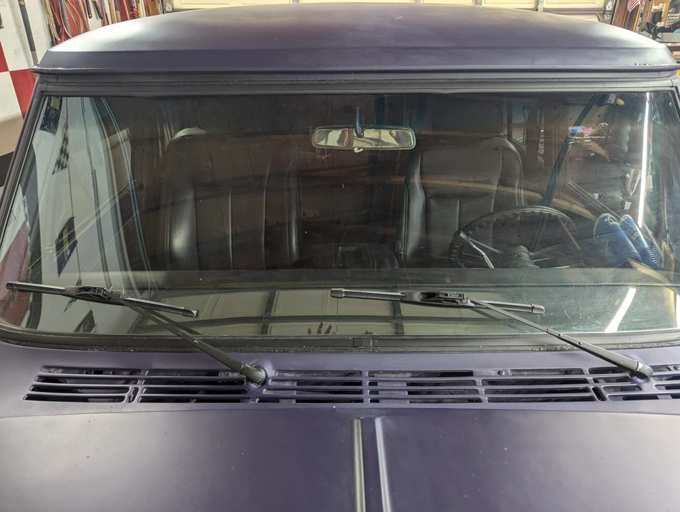 1971 GMC Suburban 6th Gen - Image 20 of 31