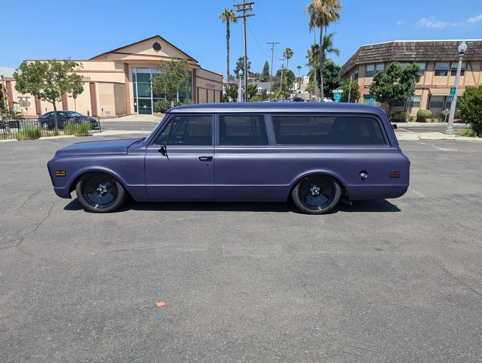 1971 GMC Suburban 6th Gen - Image 5 of 31