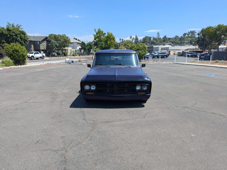 1971 GMC Suburban 6th Gen - Image 16 of 31