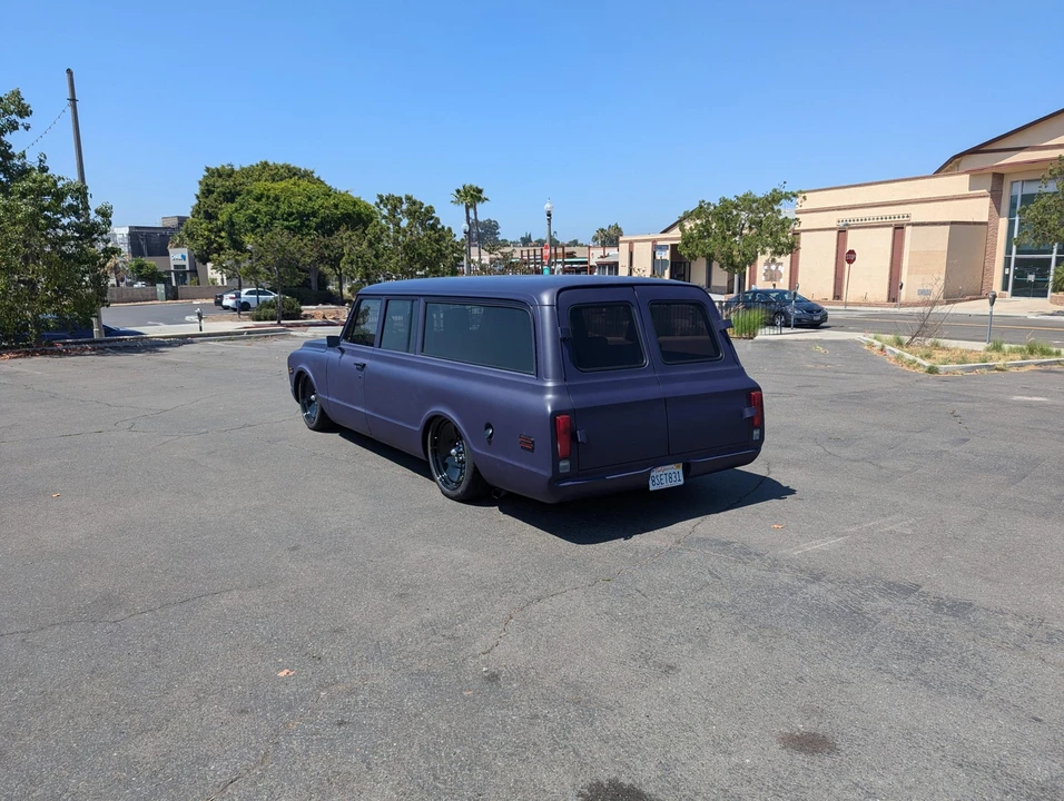 1971 GMC Suburban 6th Gen - Image 6 of 31