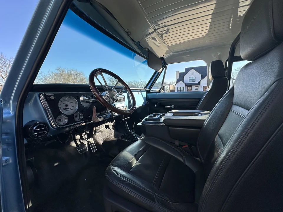 1972 GMC Jimmy 1st Gen - Image 26 of 31