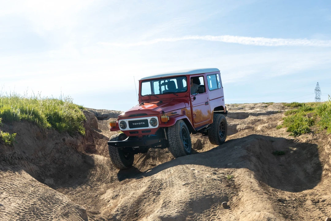 1974 Toyota J40 Land Cruiser - Image 10 of 21