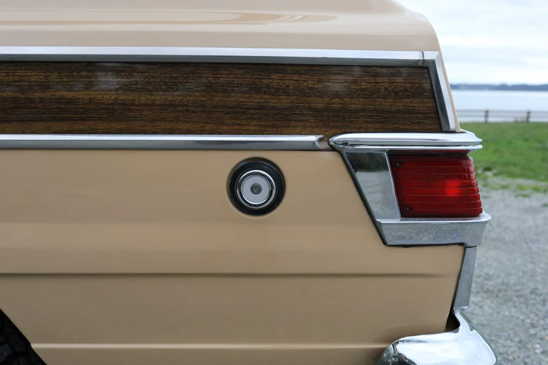 1976 Jeep SJ Wagoneer - Image 27 of 31