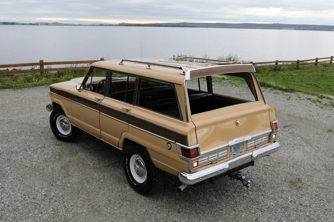 1976 Jeep SJ Wagoneer - Image 8 of 31