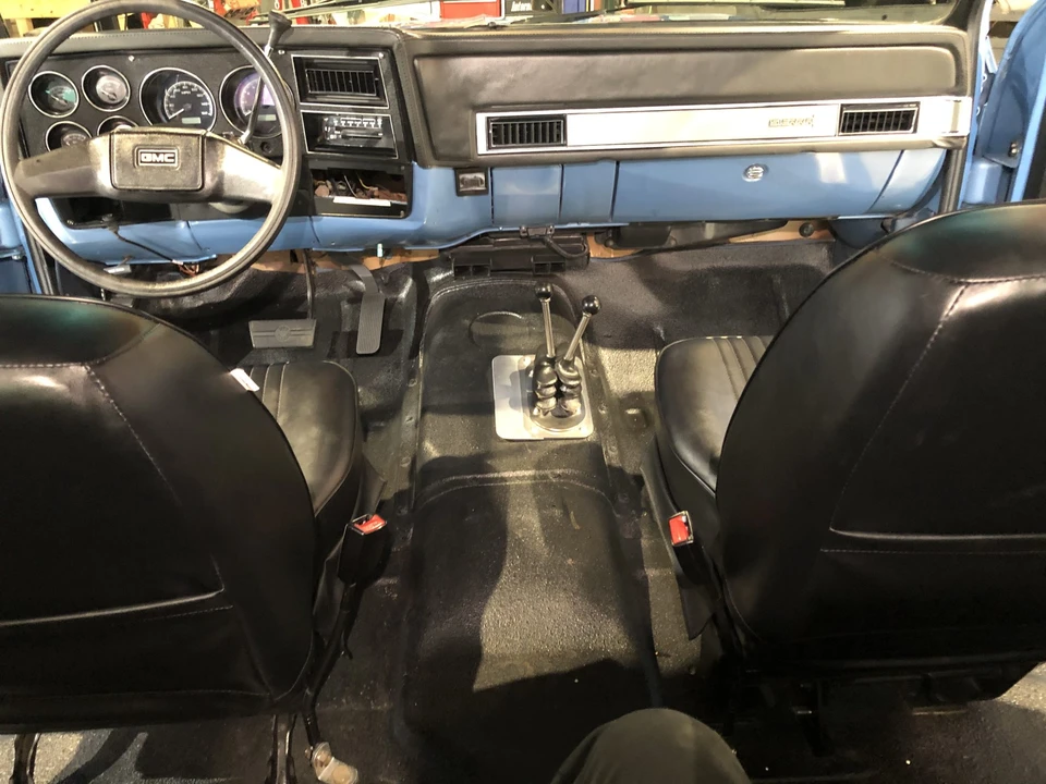 1984 GMC Jimmy 2nd Gen - Image 26 of 31
