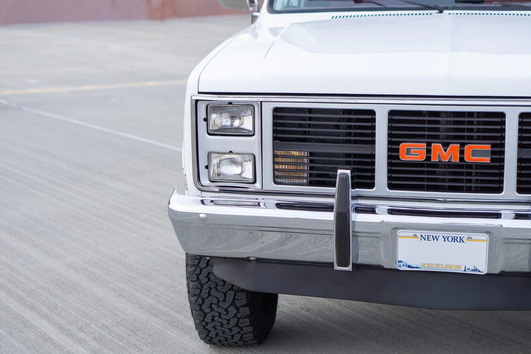 1985 GMC Jimmy 2nd Gen - Image 19 of 31