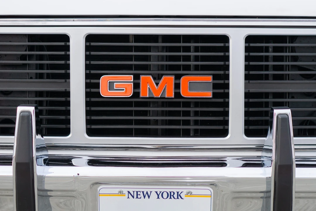 1985 GMC Jimmy 2nd Gen - Image 22 of 31