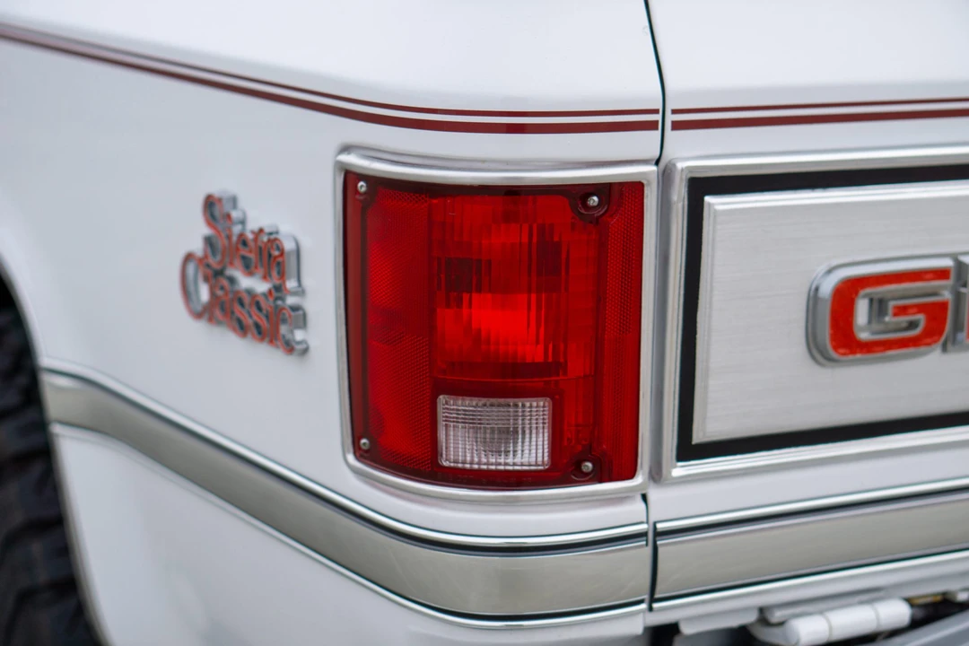 1985 GMC Jimmy 2nd Gen - Image 30 of 31