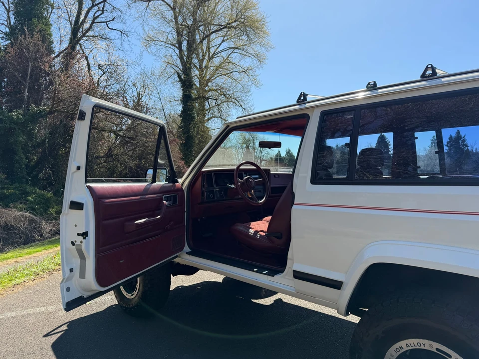 1986 Jeep XJ Cherokee - Image 23 of 31